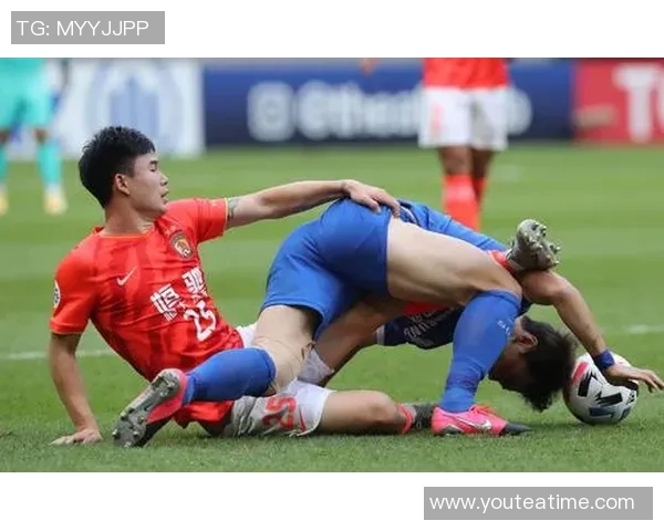 浦和红钻迎战水原三星期待一场精彩的亚冠对决与激情碰撞