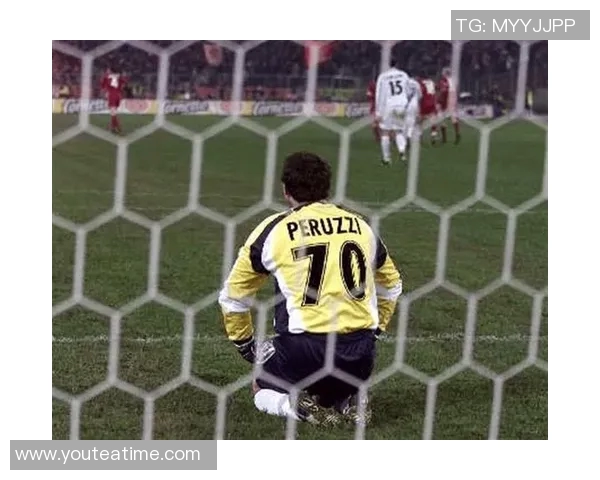 库尔图瓦：从守门员到传奇的足球之路与无畏精神的传承